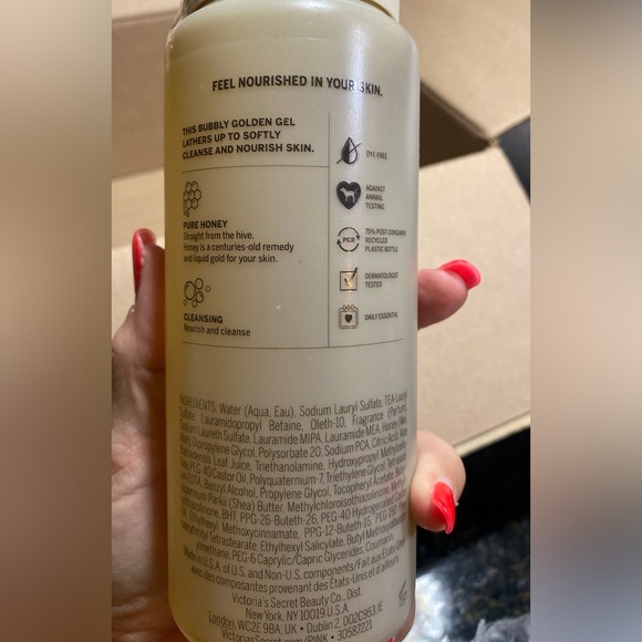 Pink Victoria's Secret Honey Wash Nourishing Gel Body Wash - Picture 2 of 3
